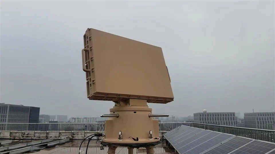 Professional 15km Long Range UAV Surveillance Radar For Critical Infrastructure Protection
